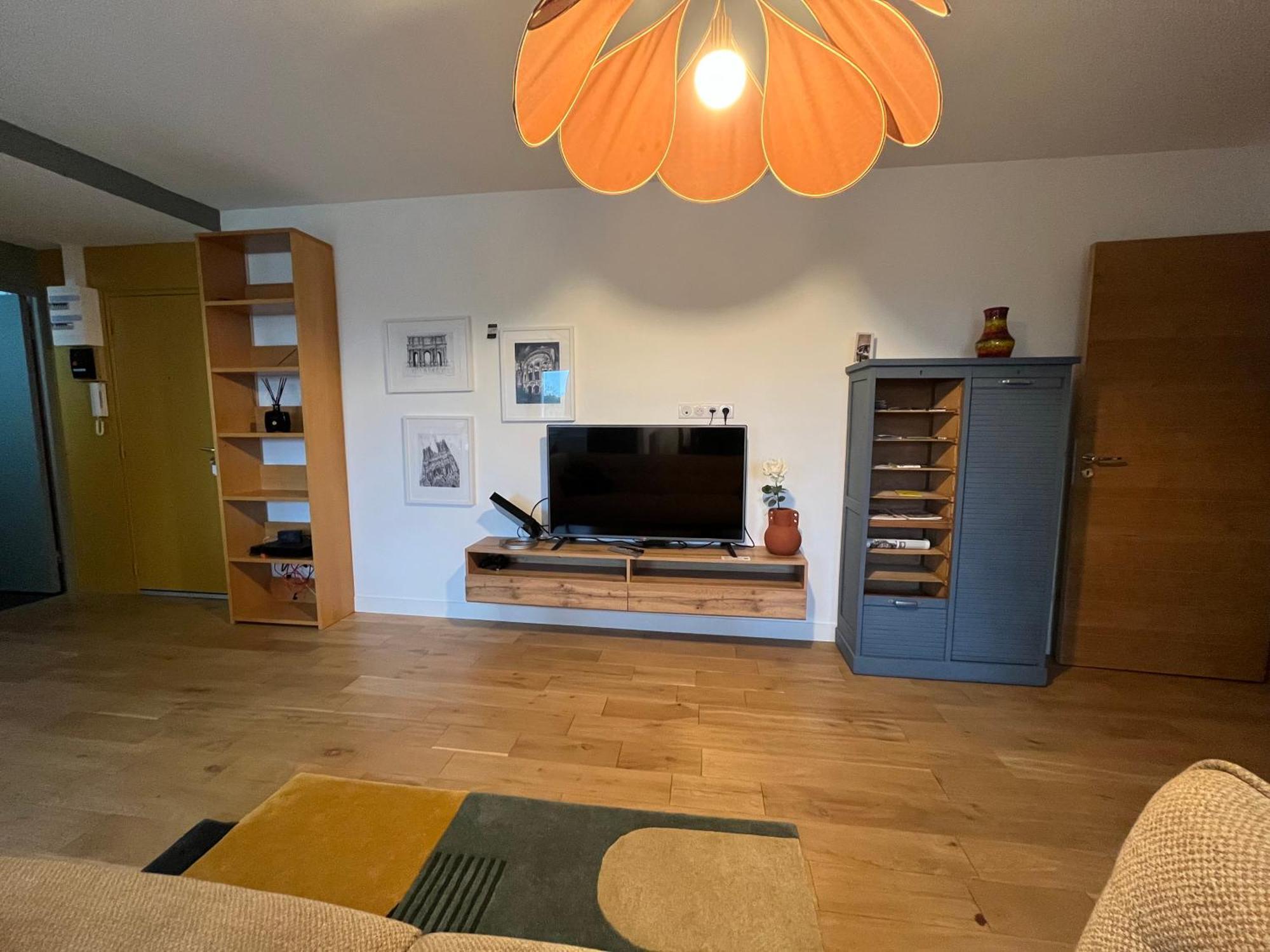 Ferienwohnung Les Rives Remoises Reims Exterior foto
